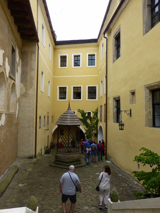 P1030493.JPG - Hrad Malenovice