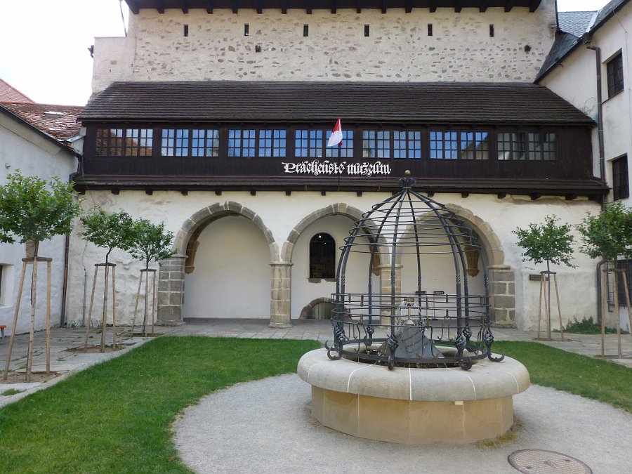 P1030798.JPG - Písecký hrad a Prácheňské muzeum