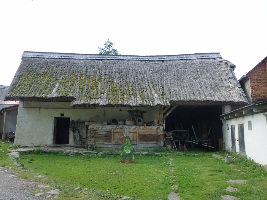 P1040038.JPG - Je nejstarším vodním mlýnem v Čechách